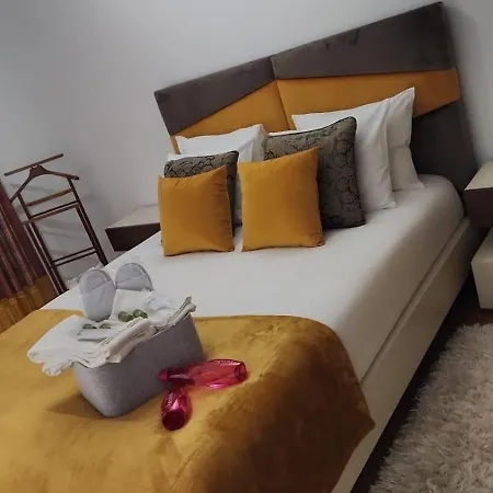 Lux & Design - Montijo, Lisbon Apartment