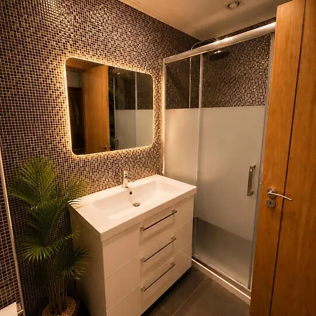 Apartamento Apartamento com 3 quartos até 6 pessoas